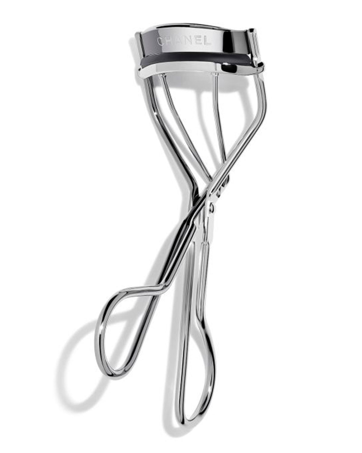 chanel lash curler